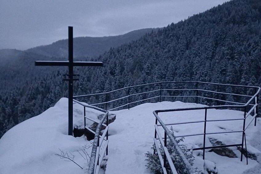 Hike and Sled in Borovets With a Visit of Royal Bistritsa Palace 4