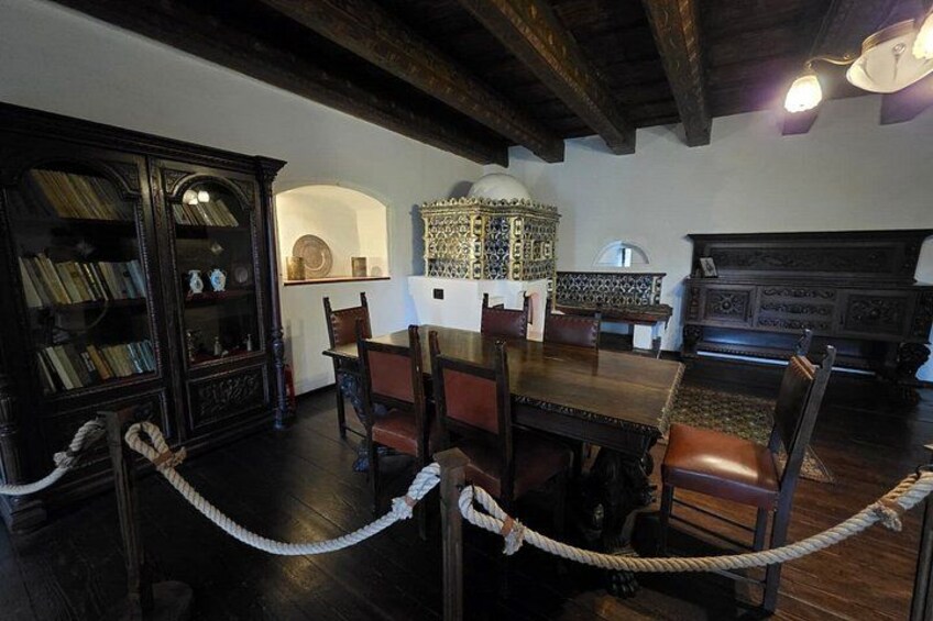 Private Day Trip from Bucharest: Dracula’s Castle, Peles & Brasov 3