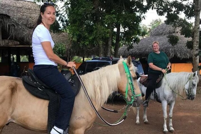 Horseback Riding and Taíno Cave Exploration 2