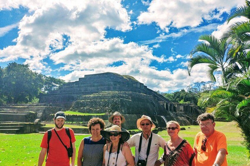 El Salvador Mayan Ruins Tour + Lake Coatepeque Viewpoint 1