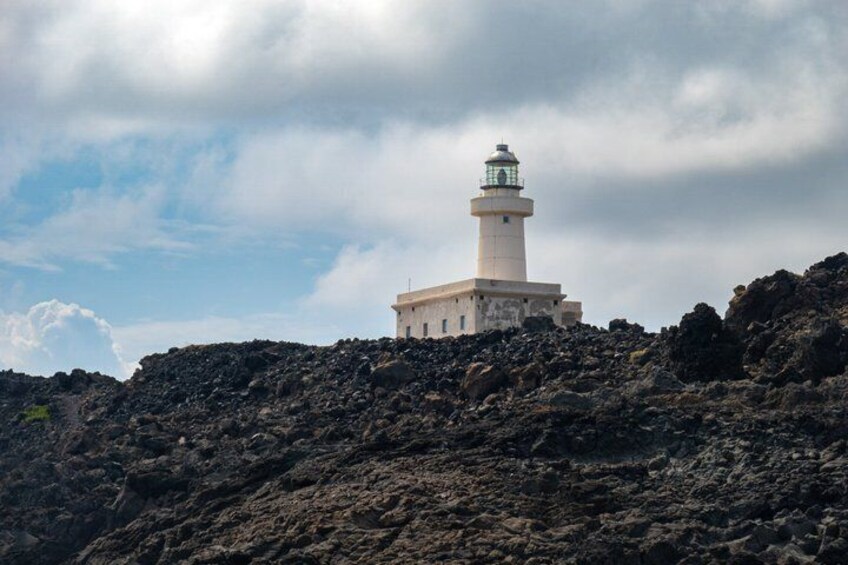Daily Group Tour by Yacht to the Island of Pantelleria 2