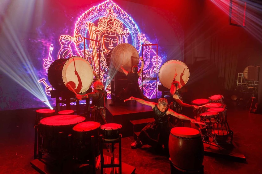 Picture 1 for Activity Osaka ; UTAGE Modern Japanese Taiko Show Next to Kaiyukan 4