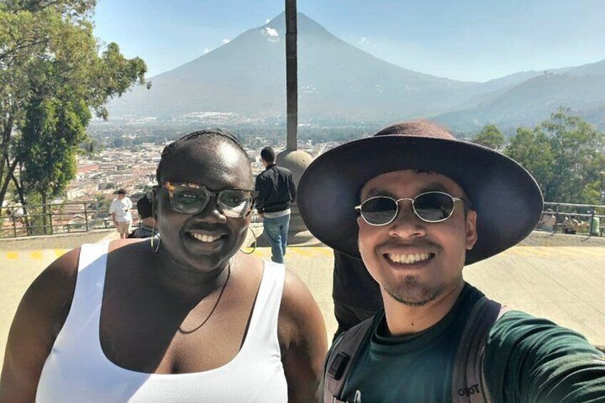 Walking Tour to Understand Mayan Culture in Guatemala, Antigua. 4
