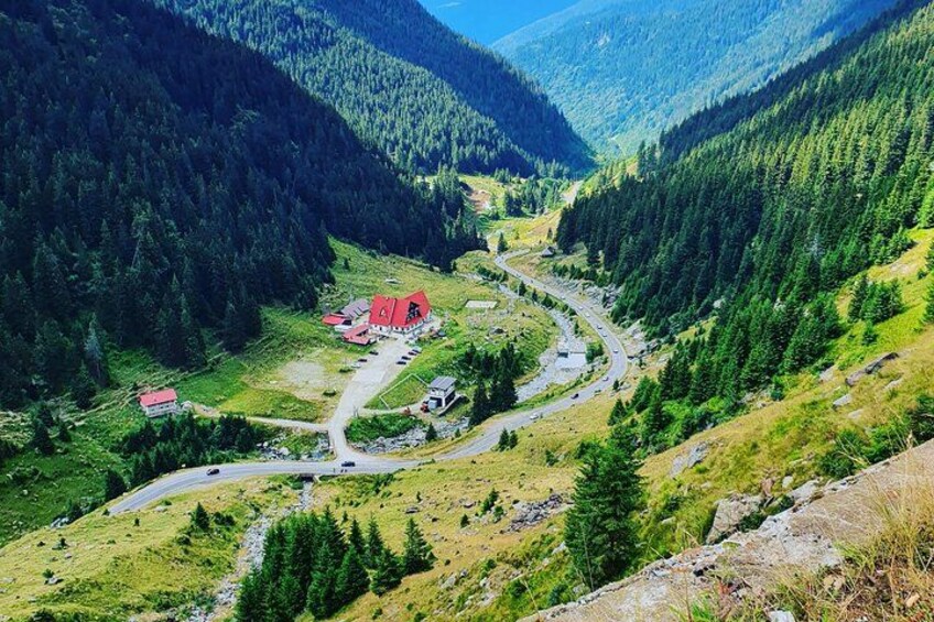 Executive Dracula Day Trip - See Bran & Peles Castle, Brasov from Bucharest 2