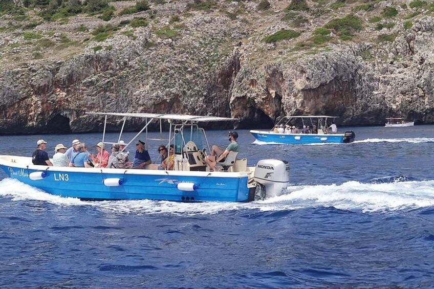 3 hours - Boat Tour to the Caves of Santa Maria di Leuca 1
