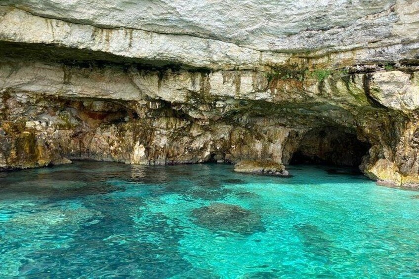 3 hours - Boat Tour to the Caves of Santa Maria di Leuca 5