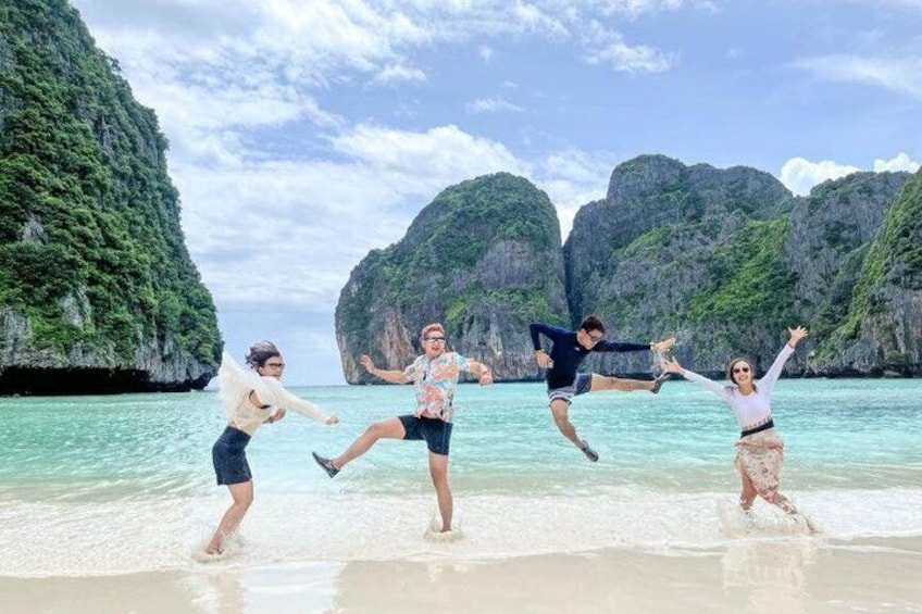 Explore the Wonders of Phi Phi Islands with lunch from Phuket 5