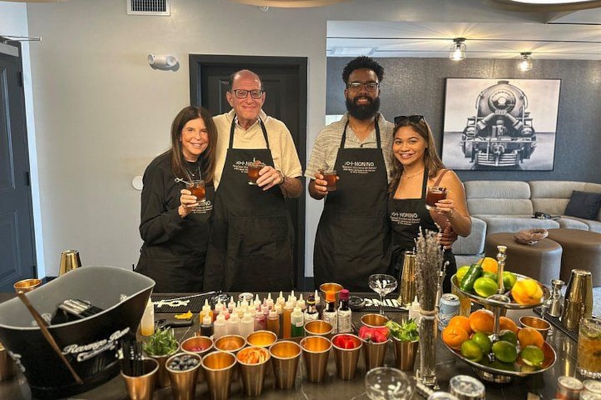 From guests to cocktail pros in one class! 5
