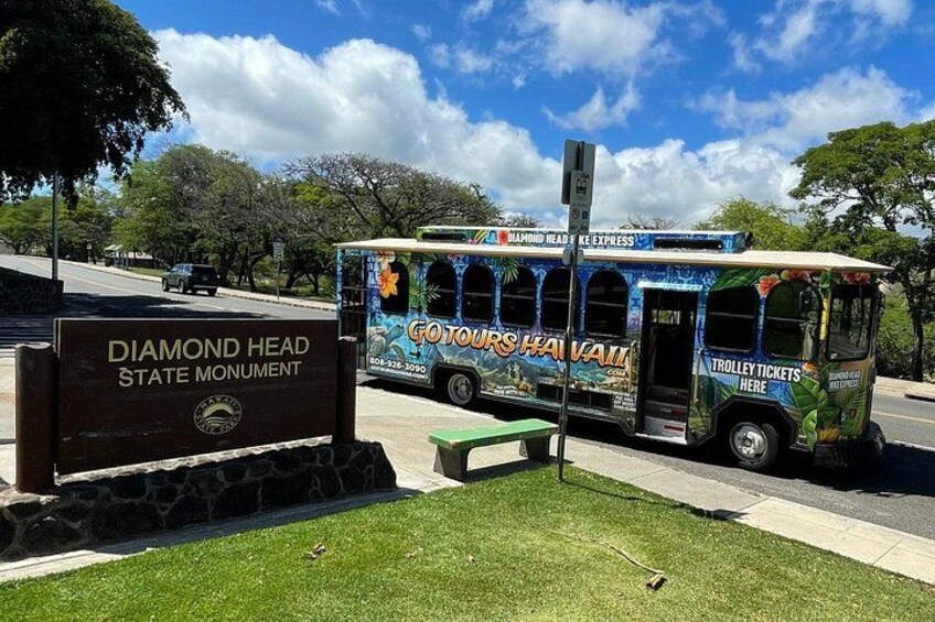Easy Waikiki Pick-up and Drop-Off - Tickets Included 2
