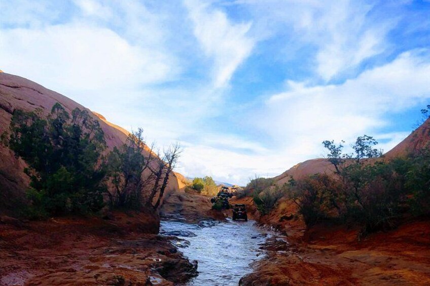 BEST! Hell's Revenge U-Drive 4X4 Tour in Moab +Dinosaur Tracks! 2
