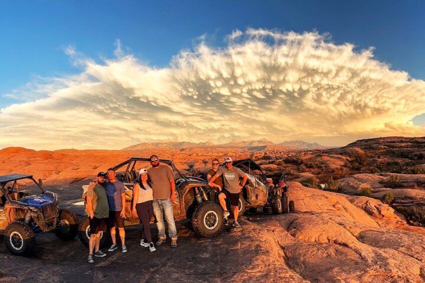 BEST! Hell's Revenge U-Drive 4X4 Tour in Moab +Dinosaur Tracks! 4