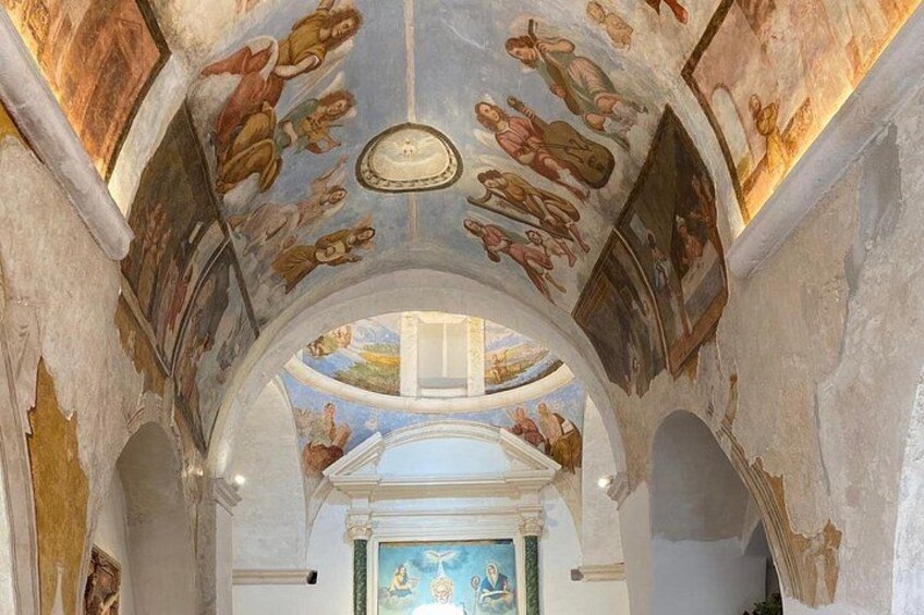 https://media-cdn.tripadvisor.com/media/attractions-splice-spp-720x480/15/46/84/89.jpg 2