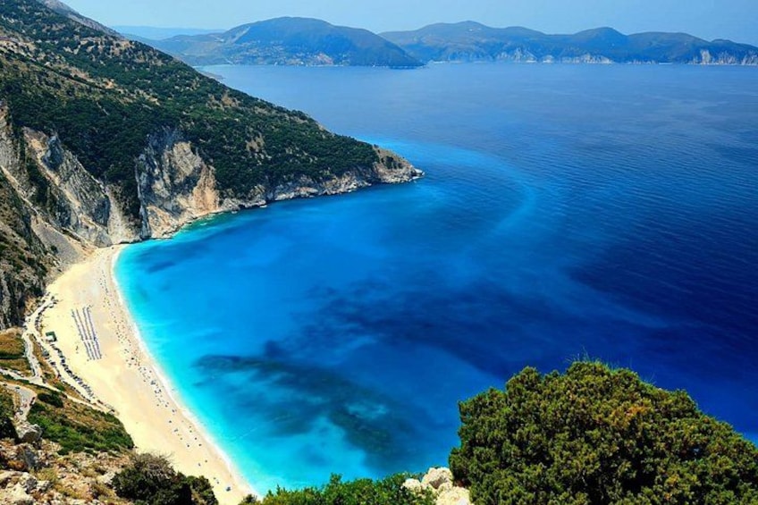 Discover the Highlights of Kefalonia Full-Day Tour 2