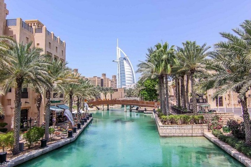 Dubai: Private City Tour in a Premium SUV with Driver Guide 4