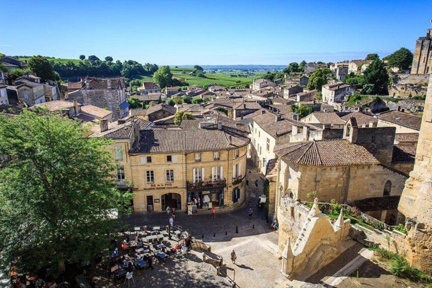 Explore the medieval village of Saint-Emilion, a UNESCO World Heritage Site 5