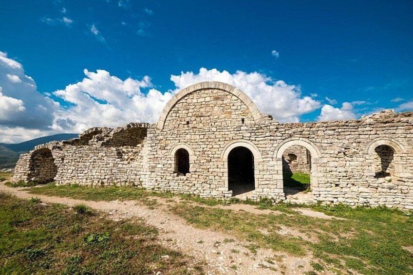 Berat UNESCO City and Belshi Lake Tour from Tirana Durres Golem 5