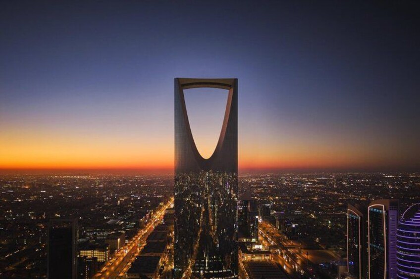 Half Day Tour Around Riyadh With Traditional Lunch 1