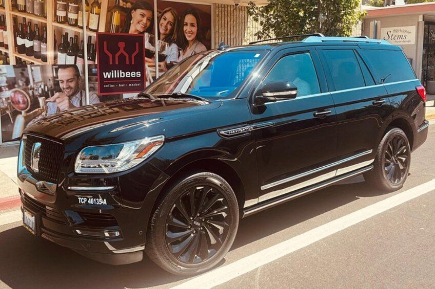 6-hour Private Luxury SUV Wine Tour in Napa Or Sonoma Valley 4