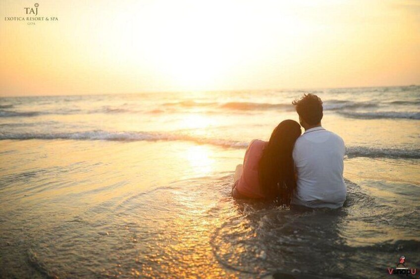 Private Beach Photoshoot in North Goa by Professional Photographer 5