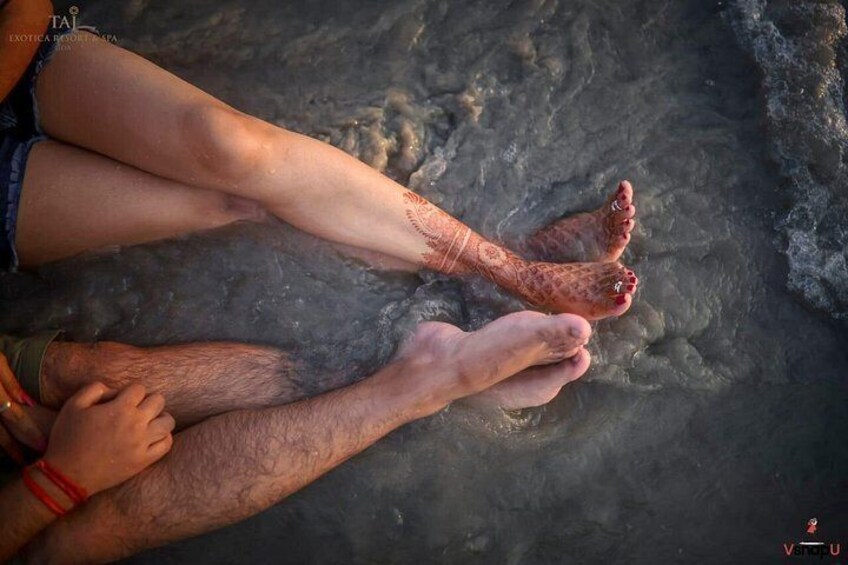 Private Beach Photoshoot in North Goa by Professional Photographer 4