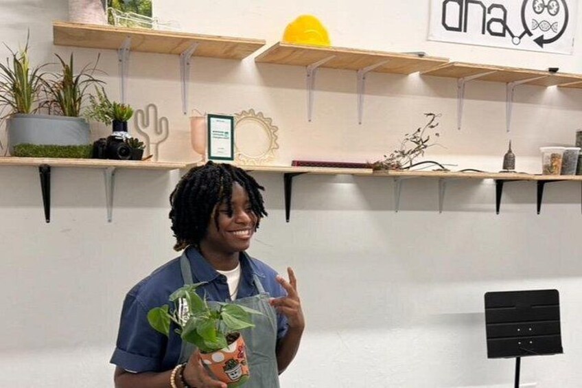 Paint and Plant: The Ultimate Plant Therapy Experience 2