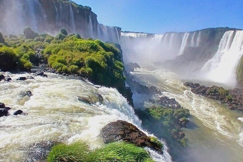 Daytour - Waterfalls Brazil and Argentina same day 3