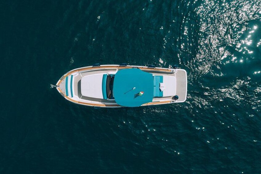 Private Capri & Amalfi Coast Full Day Tour with a Allure 35ft 4