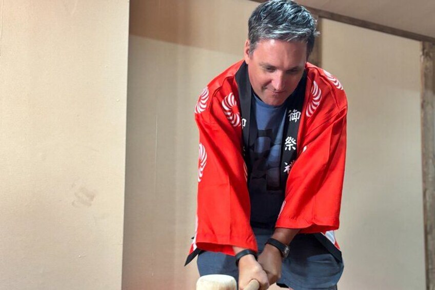 【For adult】Traditional Mochi Pounding Experience with Tasting 4