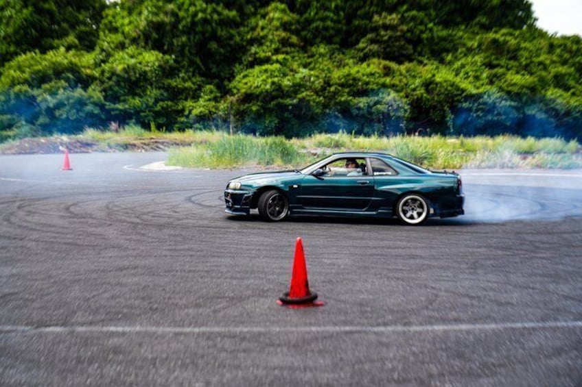 Tokyo Drift Lesson self driving & PRO experience JAPAN TRACK 2