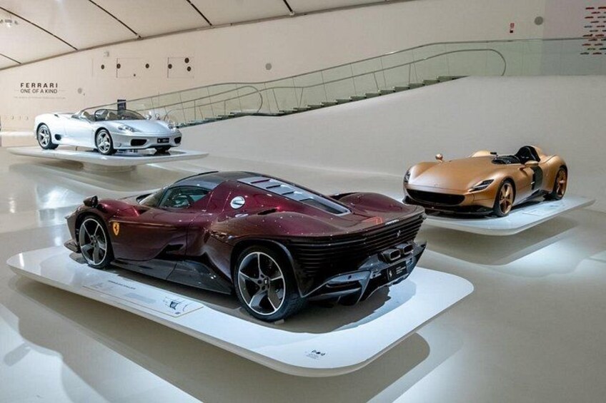 Museo Enzo Ferrari 2
