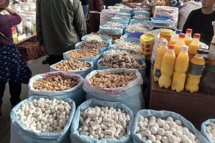 Food Tour in Osh Bazaar 5