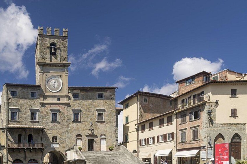 Kid Friendly Cortona Private Guided Tour for Families 4