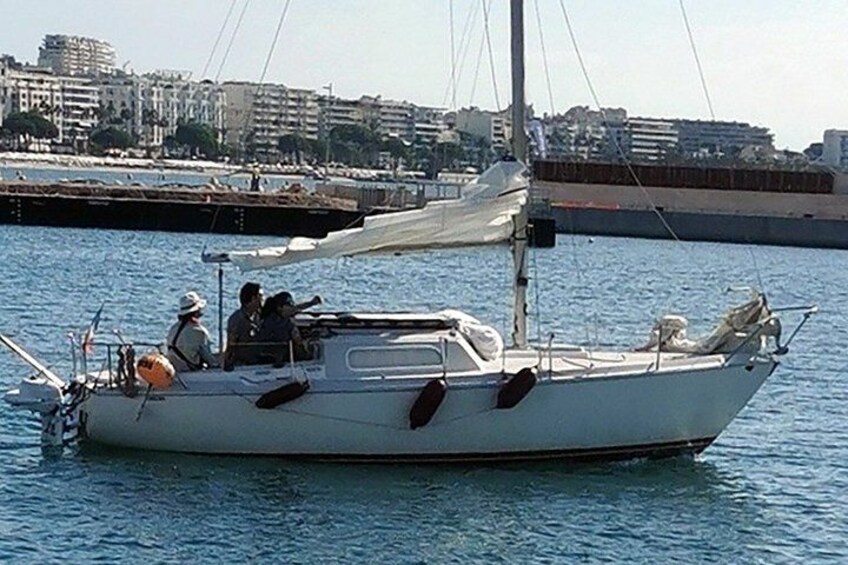 Aperitif on the island in vintage sailboat 2