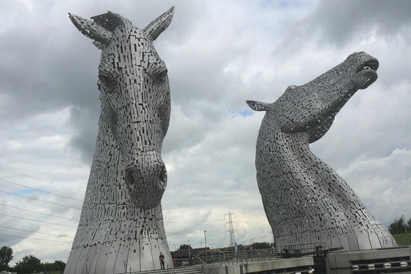 Kelpies, Falkirk Wheel and Glasgow City Day Tour 1