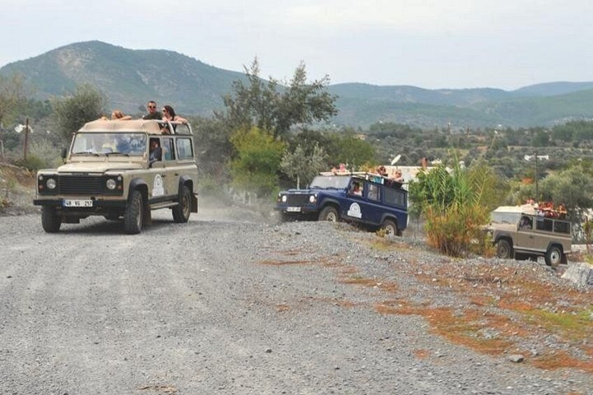 Full-Day Private Bodrum Jeep Tour with Lunch 3