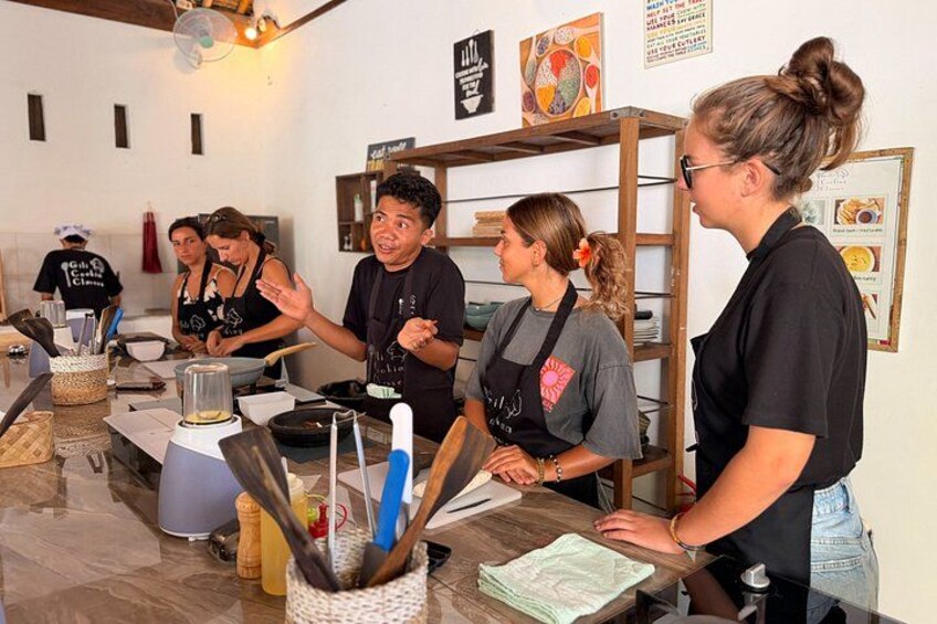 Indonesian Food Cooking Class of Gili Air 3