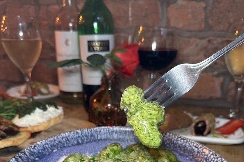 90 minutes Unlimited Wine Dinner 3