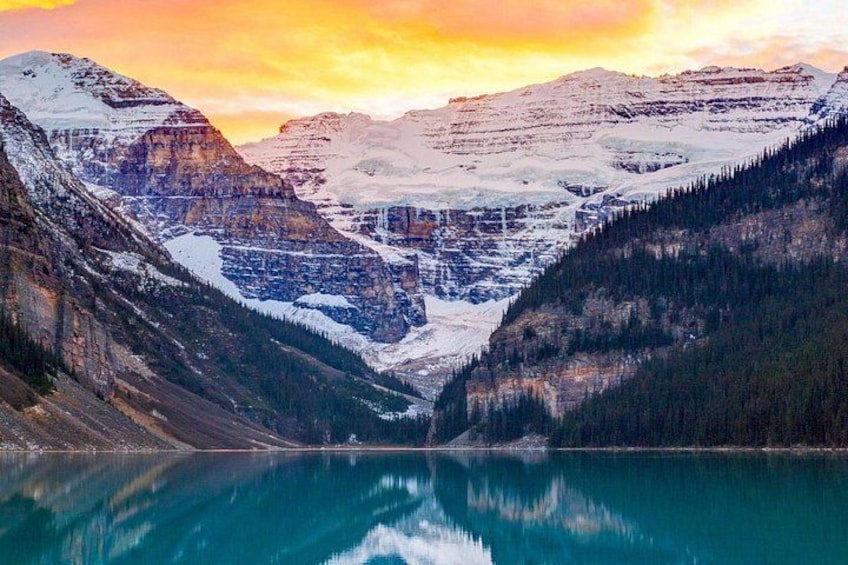 Sunrise Moraine Lake and Lake Louise 5