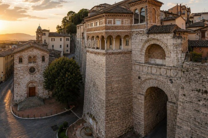 Perugia Scavenger Hunt & Highlights Self-Guided Walking Tour 4