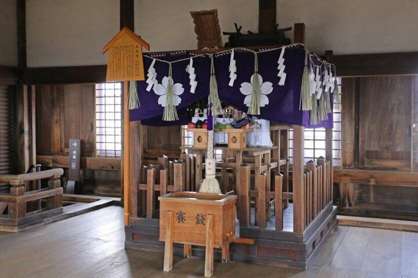 Himeji Castle and Akashi Kaikyo Bridge Walking Tour from Osaka 5