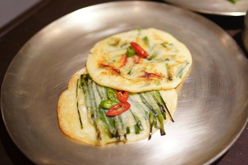 Royal Seoul Cooking Class in a 100-Year-Old Hanok 4