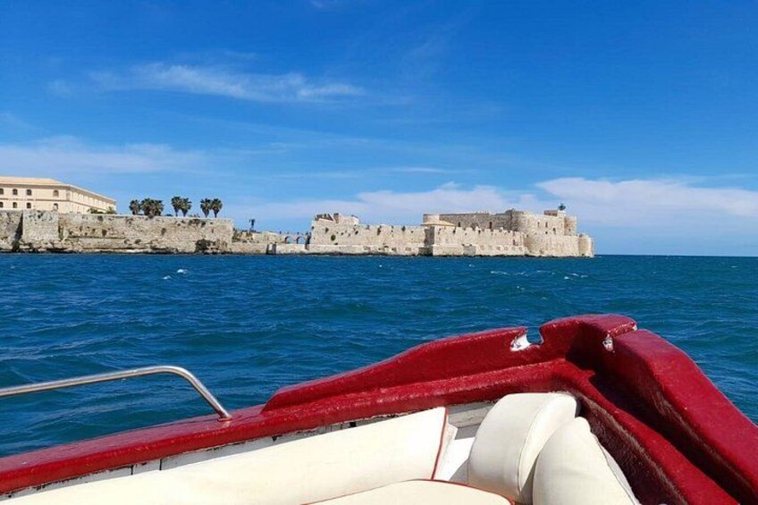 Tour of the island of Ortigia and the Plemmirio reserve 2