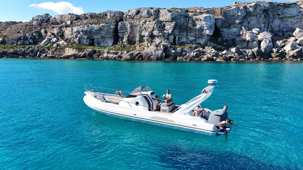 Picture 2 for Activity Trapani: Favignana and Levanzo boat tour 2