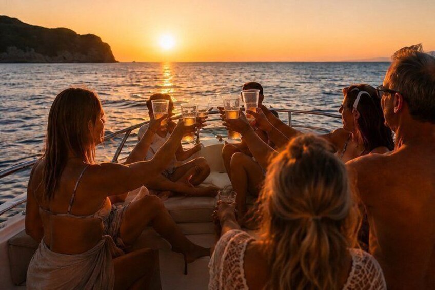Aperitif on boat at sunset in Palinuro 1