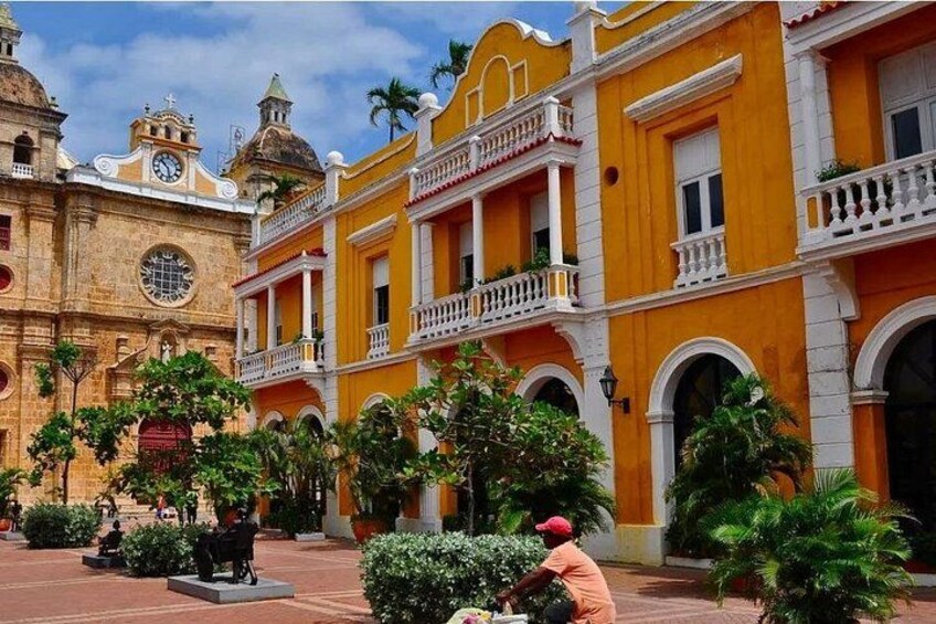 Cartagena City Tour with Admission to Castillo San Felipe 5