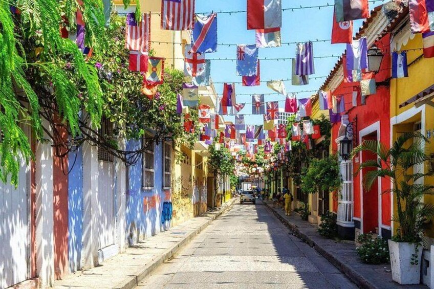 Cartagena City Tour with Admission to Castillo San Felipe 3