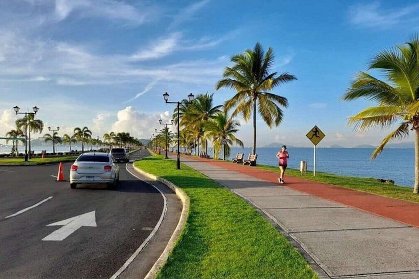 Panama Canal and Historic City Guided PRIVATE Tour 4