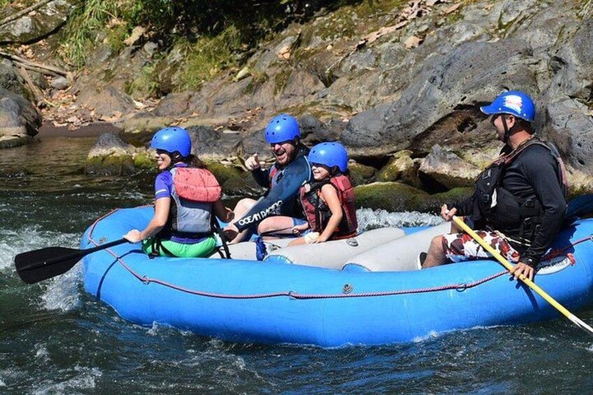 Costa Rica Pura Vida Rafting Sarapiqui River Class III-IV 2