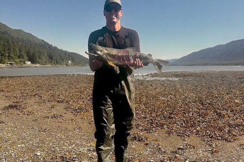 Juneau Shore Fishing Shuttle and Gear 4