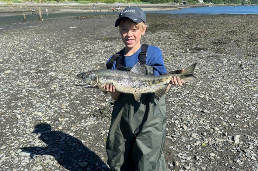 Juneau Shore Fishing Shuttle and Gear 3